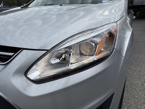 Used 2017 Ford C-MAX SE w/ Cold Weather Package image 10