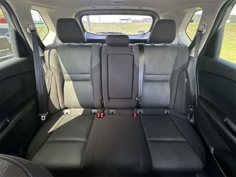 Used 2025 Nissan Rogue SV image 21