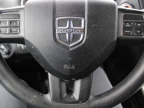 Used 2017 Dodge Journey SXT w/ Comfort/Convenience Group FWD image 15