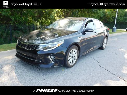 Used 2018 Kia Optima S w/ Panoramic Sunroof Package FWD image 1