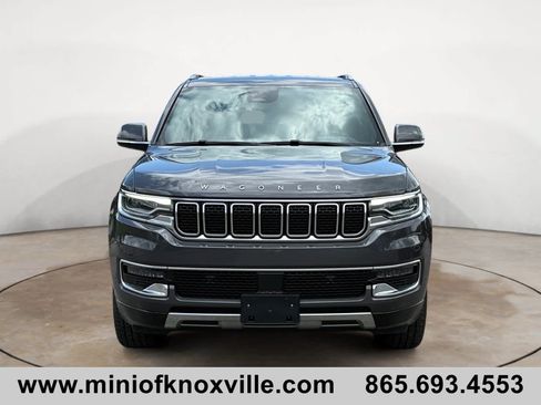 Used 2022 Jeep Wagoneer Series III w/ Flexible Seating Group AWD/4WD image 8