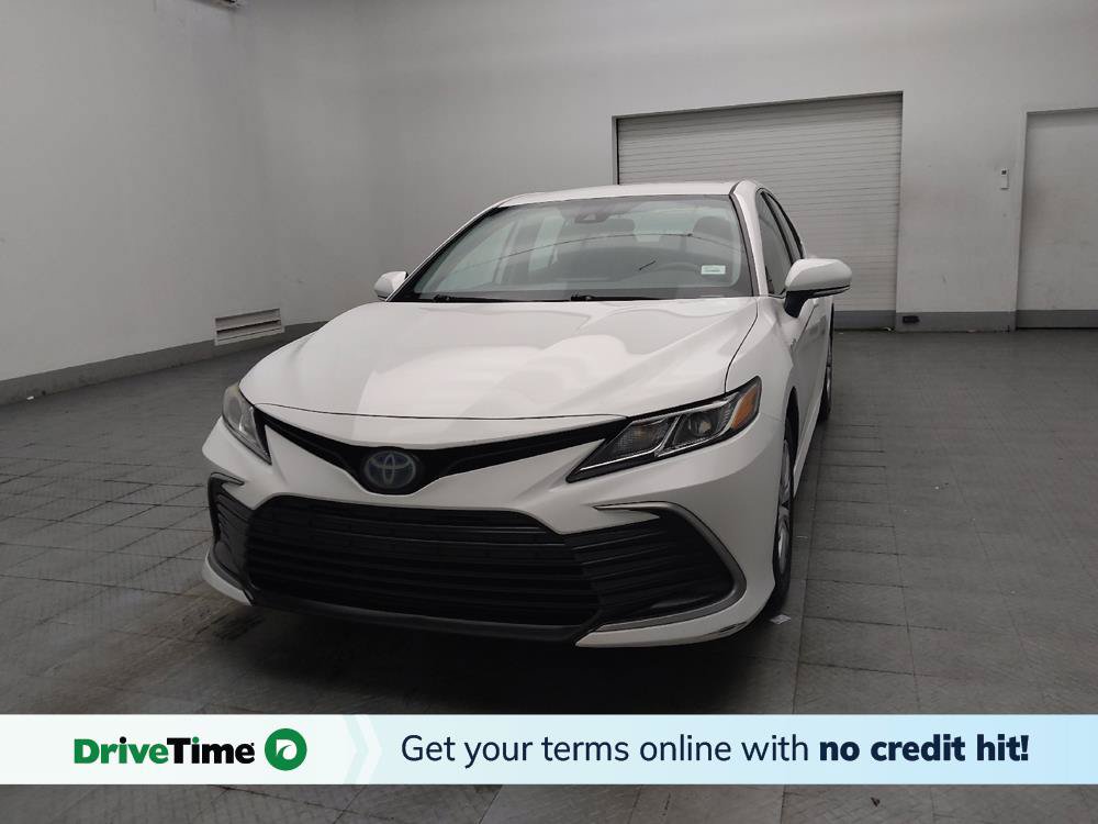 Used 2021 Toyota Camry LE FWD image 1