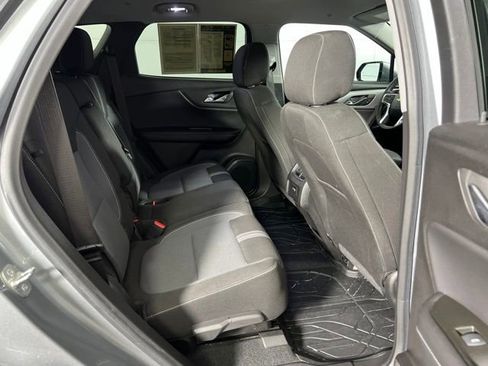 Used 2024 Chevrolet Blazer LT FWD image 10