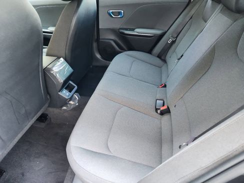 New 2025 Kia K4 LX image 22