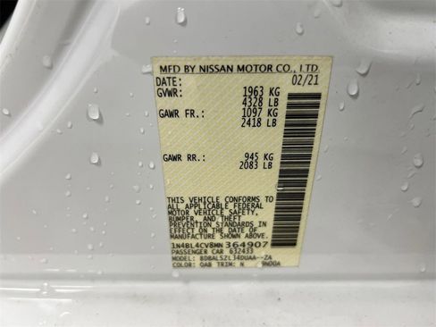 Used 2021 Nissan Altima 2.5 SR w/ SR Premium Package image 28