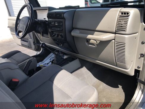 Used 2003 Jeep Wrangler Sahara AWD/4WD image 18