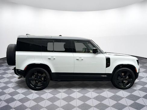 New 2026 Land Rover Defender 110 X-Dynamic SE AWD/4WD image 8
