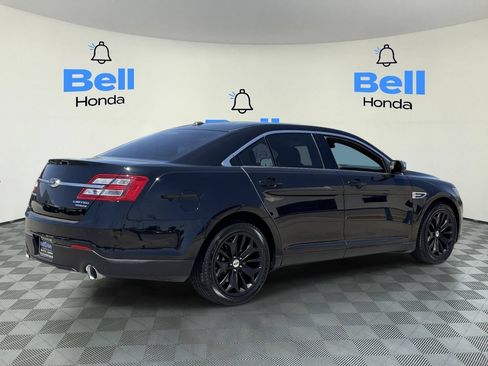 Used 2019 Ford Taurus Limited FWD image 4