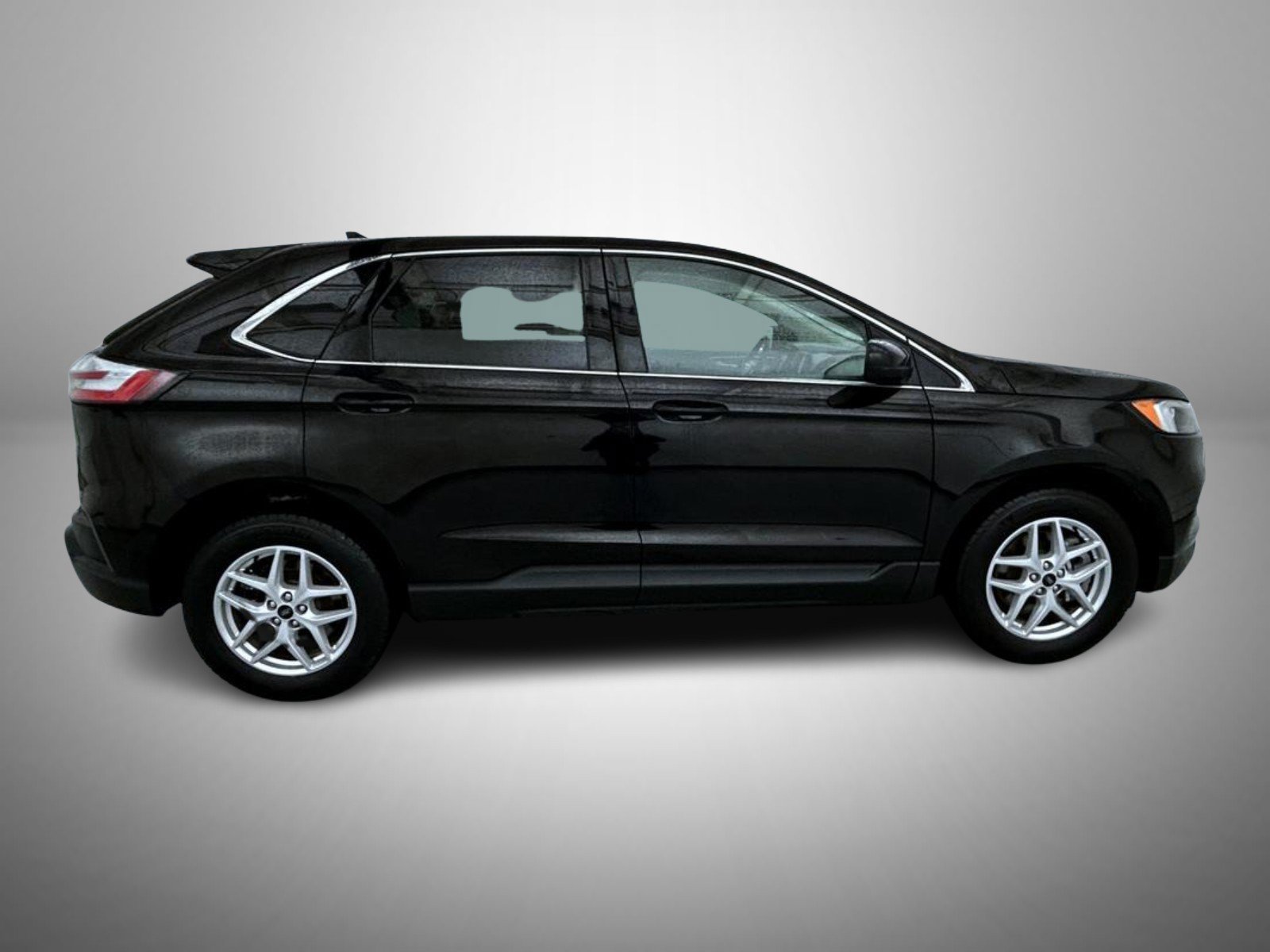 Used 2024 Ford Edge SEL w/ Convenience Package AWD/4WD image 4