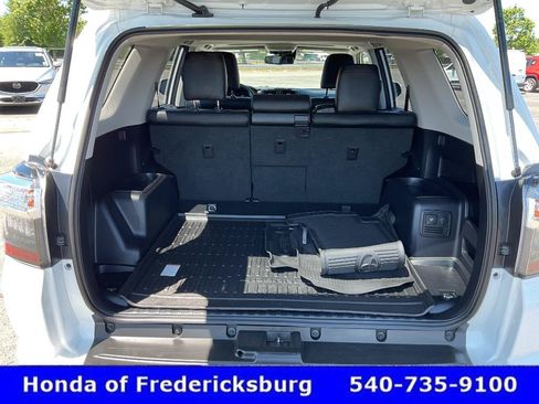 Used 2021 Toyota 4Runner TRD Off-Road Premium w/ Moonroof Package AWD/4WD image 20