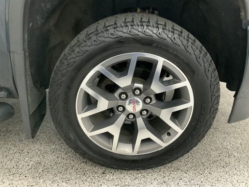 Used 2018 GMC Sierra 1500 SLT AWD/4WD image 14