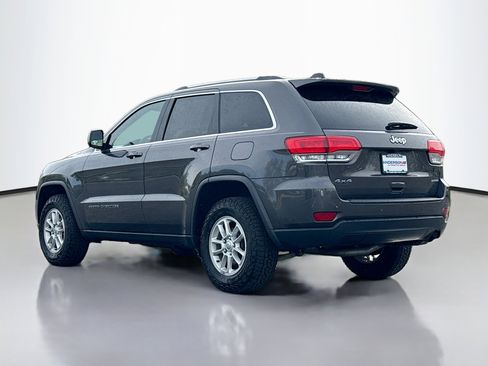 Used 2019 Jeep Grand Cherokee Laredo AWD/4WD image 14