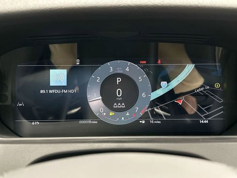 New 2026 Land Rover Range Rover Velar S AWD/4WD image 23