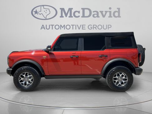 Used 2023 Ford Bronco Badlands AWD/4WD image 4