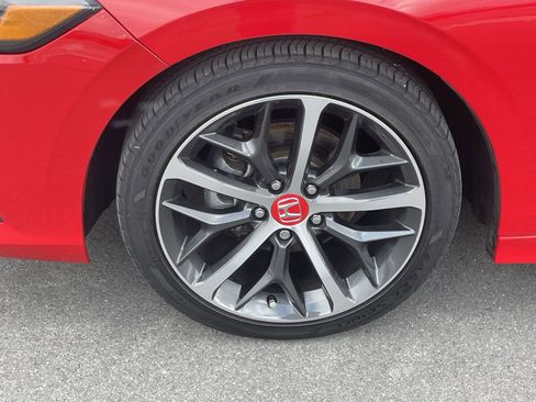 Used 2024 Honda Civic Touring image 11