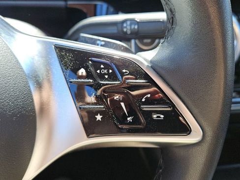 Used 2025 Mercedes-Benz GLA 250 image 23