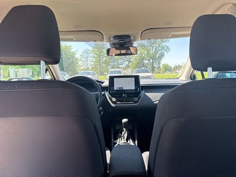 Used 2024 Toyota Corolla LE FWD image 28