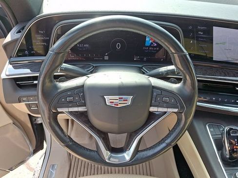 Used 2021 Cadillac Escalade ESV Premium Luxury AWD/4WD image 20