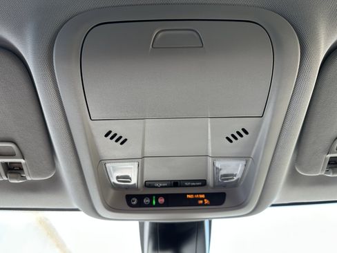 Used 2023 Chevrolet Blazer LT w/ Driver Confidence Package image 19