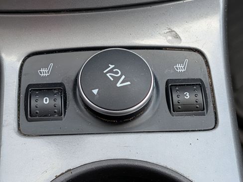 Used 2016 Ford Escape SE w/ Equipment Group 201A FWD image 19