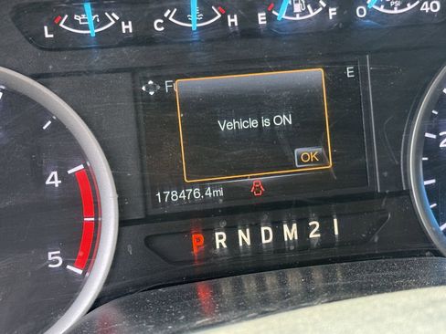 Used 2019 Ford F250 XLT w/ XLT Premium Package image 5