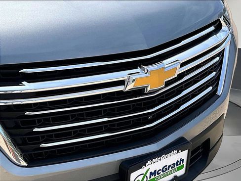 Used 2023 Chevrolet Traverse LT AWD/4WD image 34