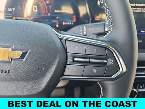 New 2026 Chevrolet Traverse LT w/ Sun and Wheel Package FWD image 19