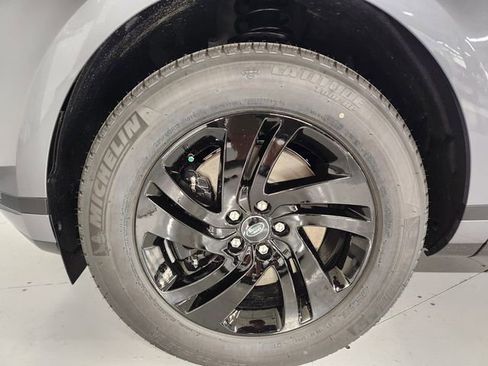 Used 2026 Land Rover Range Rover Evoque S image 8