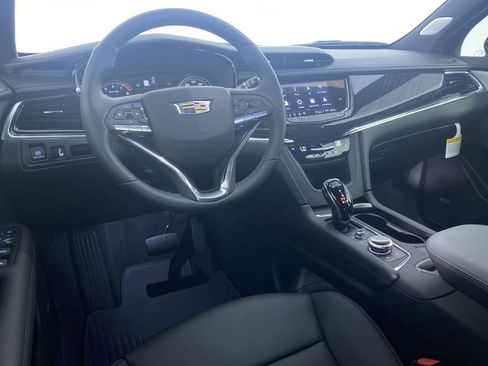 New 2025 Cadillac XT6 Premium Luxury AWD/4WD image 2
