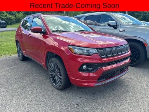 Used 2022 Jeep Compass Limited AWD/4WD image 2