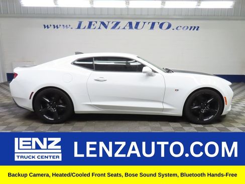 Used 2018 Chevrolet Camaro LT RWD image 1