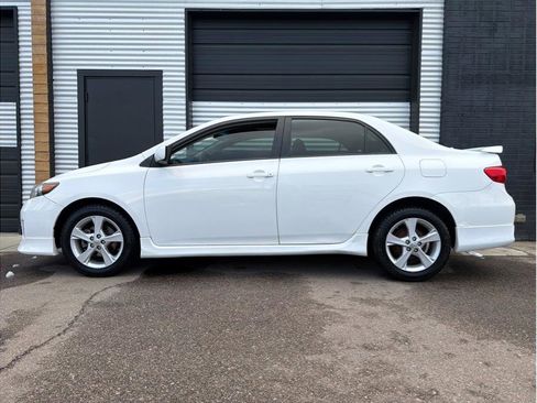 Used 2012 Toyota Corolla S FWD image 6