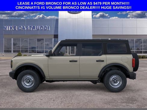New 2025 Ford Bronco 4-Door AWD/4WD image 3