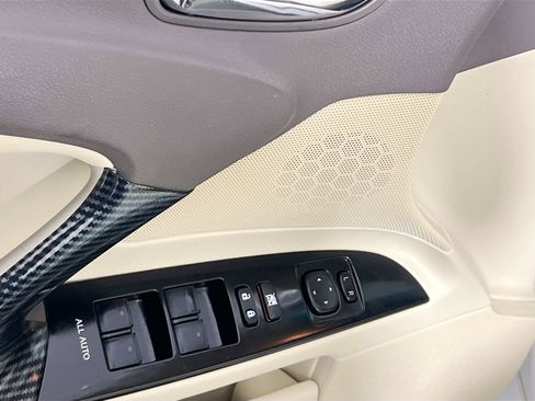 Used 2012 Lexus IS 250 image 16