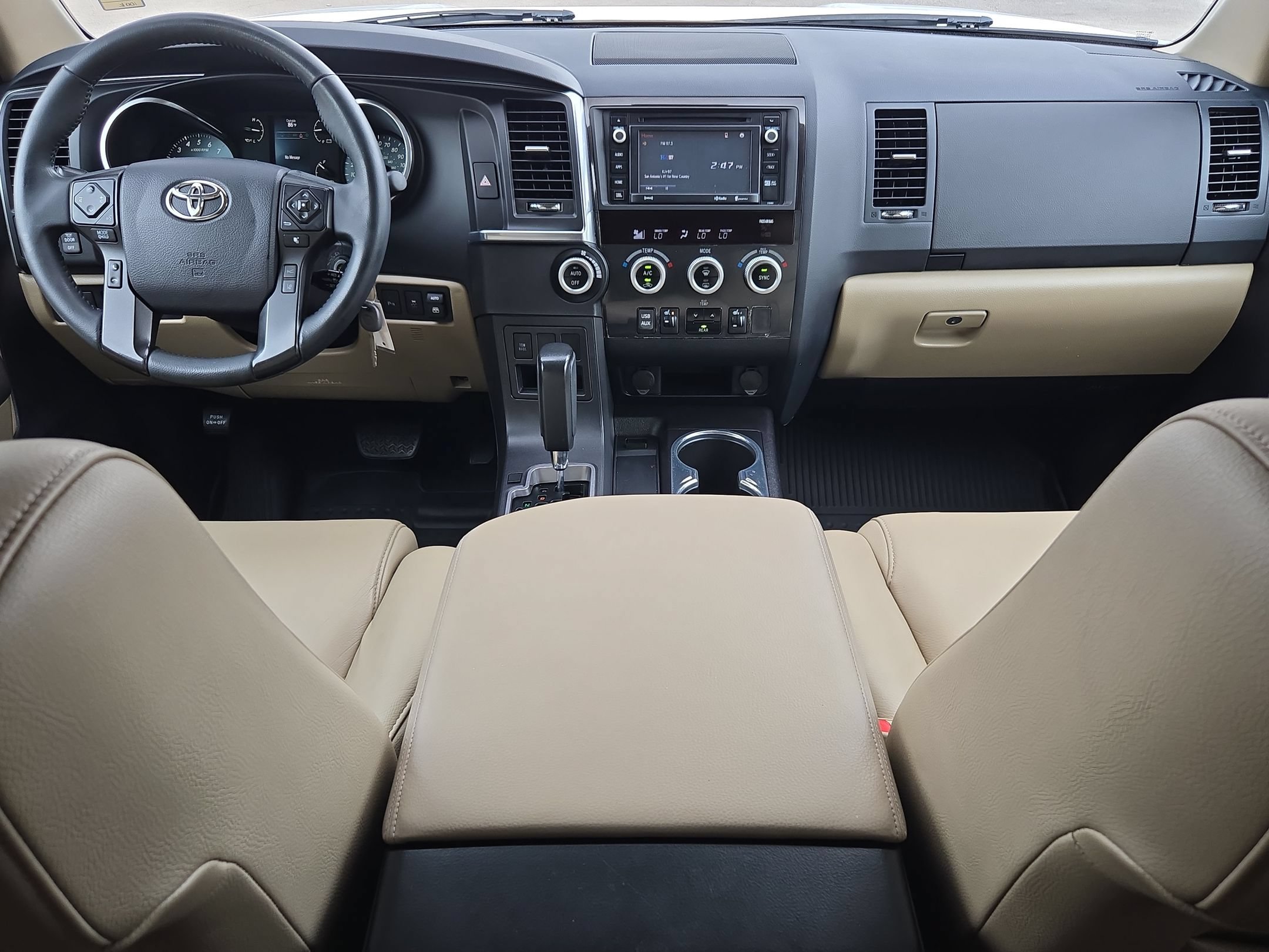 Used 2019 Toyota Sequoia Limited w/ Safety & Convenience Package RWD image 16