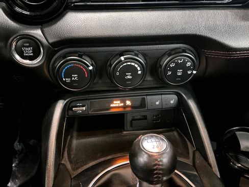 Used 2018 MAZDA MX-5 Miata RF Club w/ Brembo/BBS Package image 32