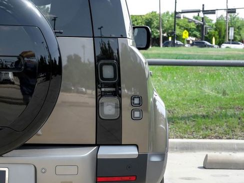 New 2026 Land Rover Defender 110 S AWD/4WD image 54