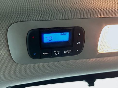 Used 2012 Honda Odyssey EX-L image 25