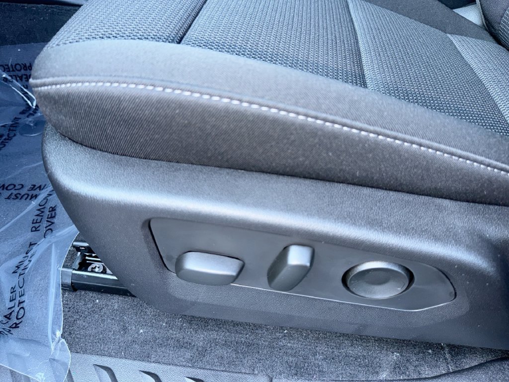 New 2026 Chevrolet Colorado LT RWD image 14