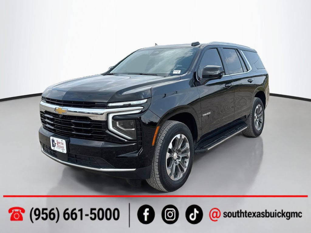Used 2025 Chevrolet Tahoe LS RWD image 3
