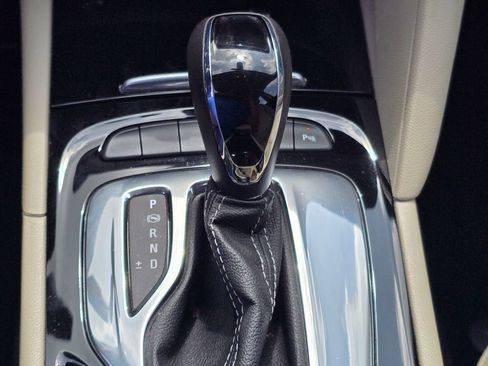 Used 2020 Buick Regal Preferred FWD image 22