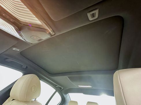 Used 2023 BMW 530i xDrive w/ Premium Package image 26