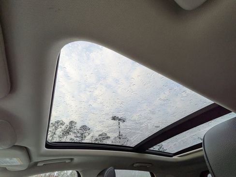 Certified 2024 Ford Edge SEL w/ Convenience Package image 25