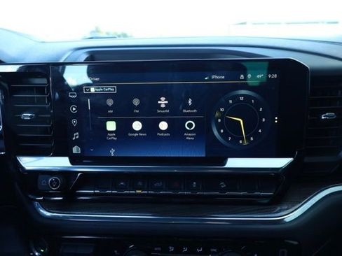 Used 2023 Chevrolet Silverado 1500 RST w/ Z71 Off-Road Package image 17