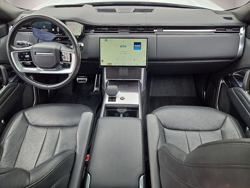 Used 2024 Land Rover Range Rover Long Wheelbase Autobiography AWD/4WD image 15