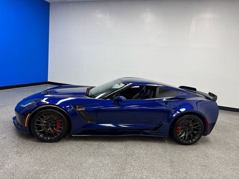 Used 2016 Chevrolet Corvette Z06 w/ 2LZ Preferred Equipment Group image 9