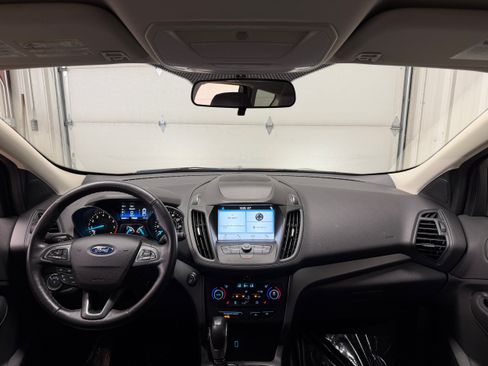Certified 2019 Ford Escape SEL AWD/4WD image 4