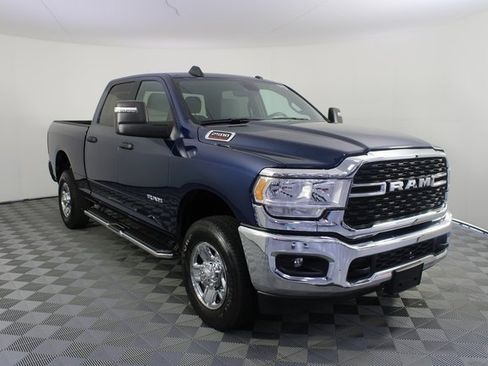 Used 2024 RAM 2500 Big Horn w/ Bed Utility Group image 24