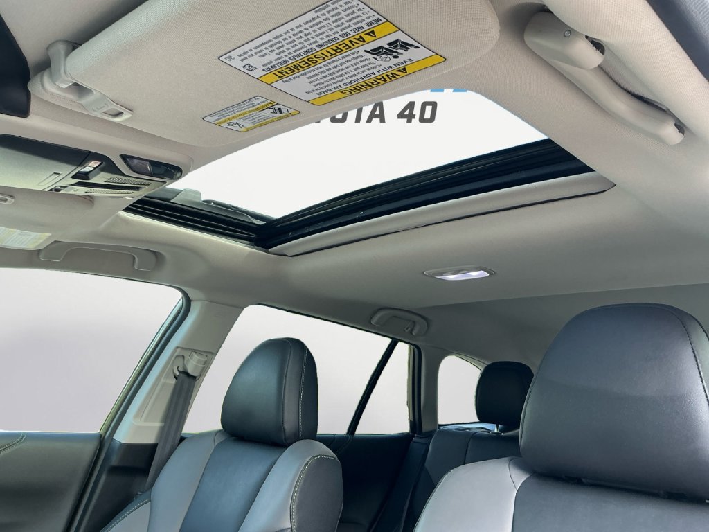 Used 2025 Subaru Outback Onyx Edition AWD/4WD image 9