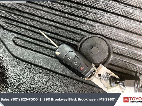 Used 2022 Ford F250 XLT RWD image 9